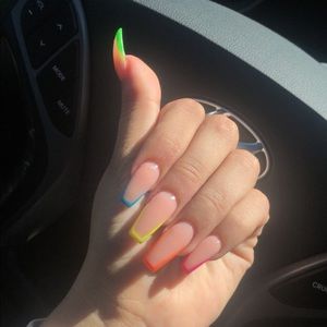 Meet your Posher, Lamees